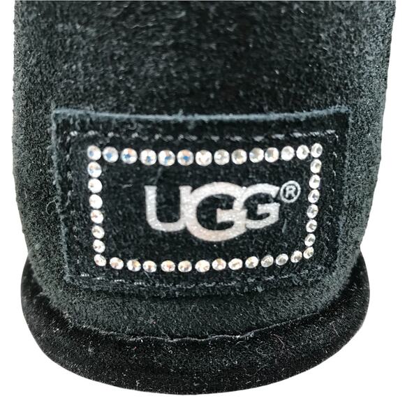 UGG Karlie Brooch Suede Bootie With Swarovski Crystals Sz 8 Black Feminine Comfy - Picture 6 of 8